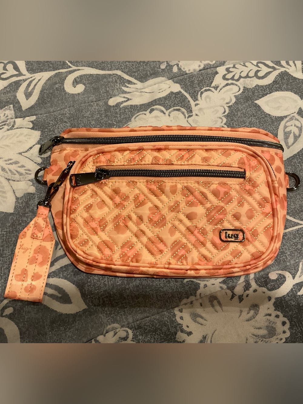 NWOT Lug Switchline Sling Bag, Faded Leopard Pink